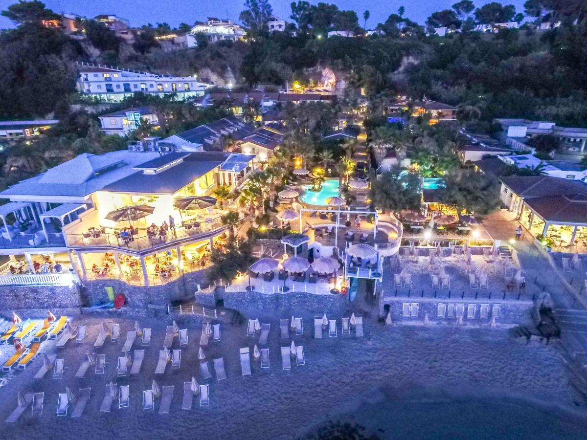 Baia Del Godano Resort & Spa Capo Vaticano Dış mekan fotoğraf
