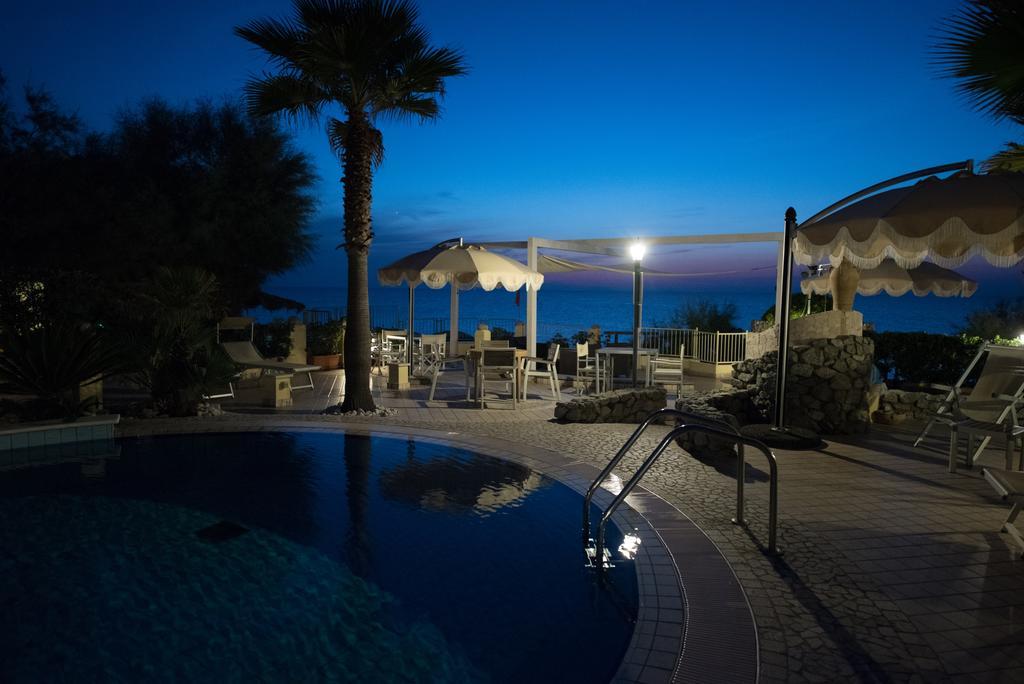 Baia Del Godano Resort & Spa Capo Vaticano Dış mekan fotoğraf